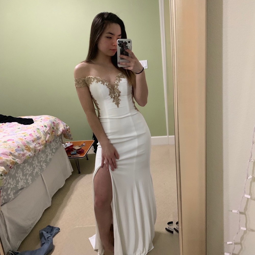 Prom dress